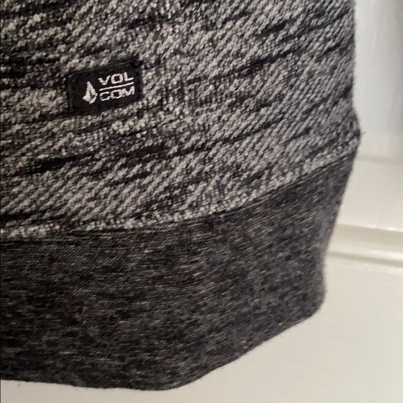 Volcom Pullover - Picture 2 of 5